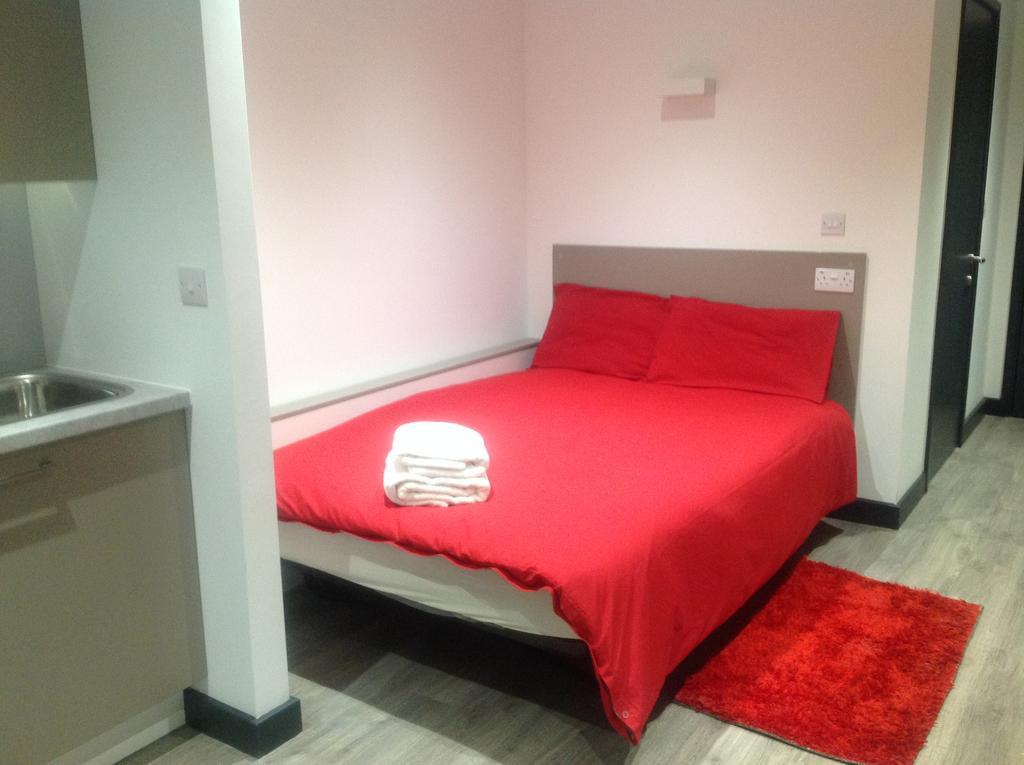 לוטון Peace Apartments - Luton מראה חיצוני תמונה
