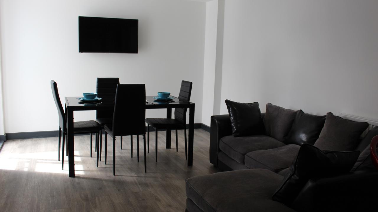 לוטון Peace Apartments - Luton מראה חיצוני תמונה