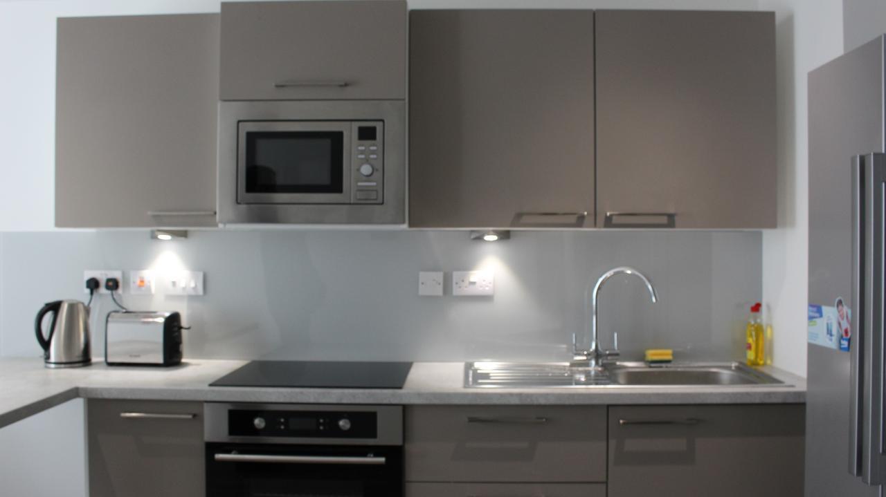 לוטון Peace Apartments - Luton מראה חיצוני תמונה
