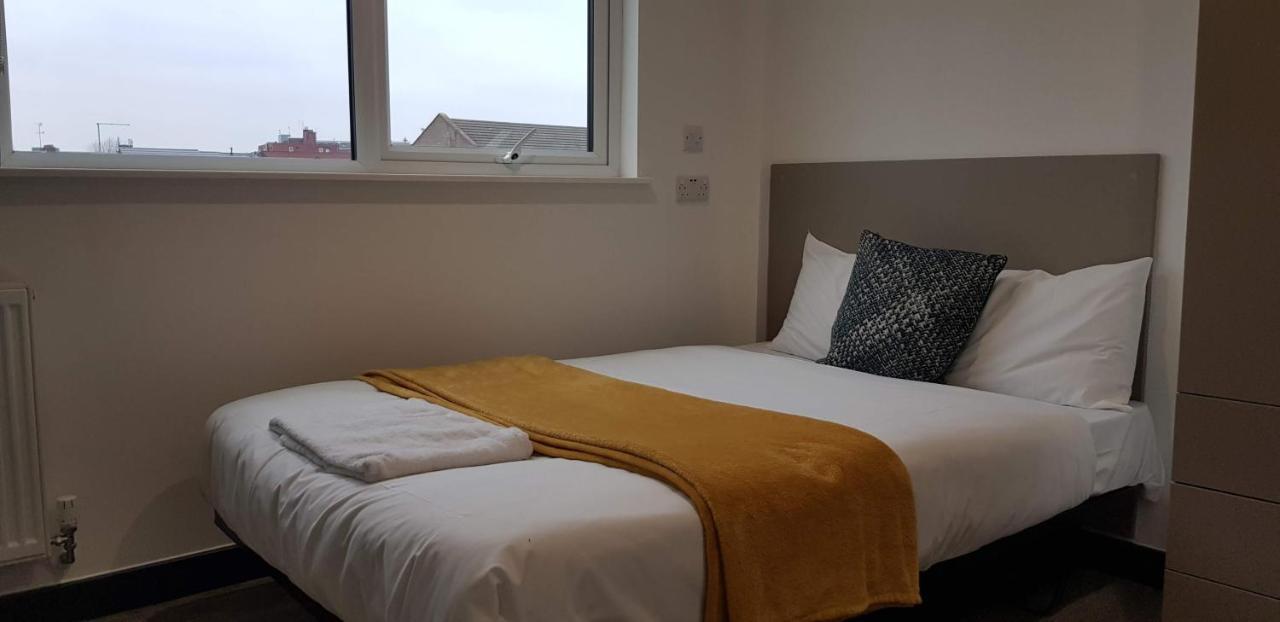 לוטון Peace Apartments - Luton מראה חיצוני תמונה